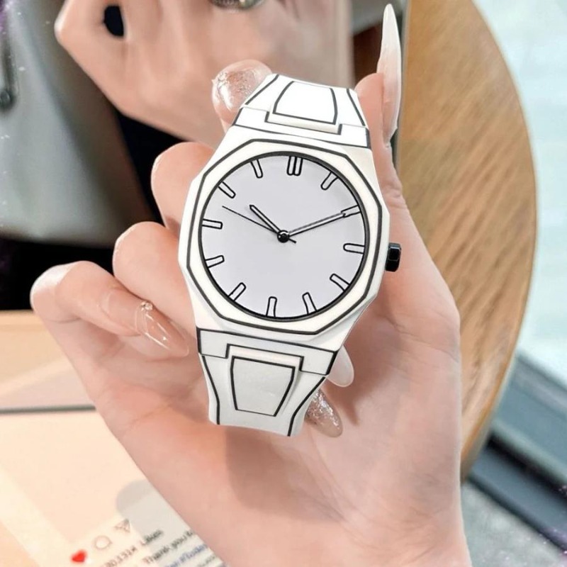 Jam Tangan Kuarsa Fashion Baru - Luxury Watch White ulasan dan harga
