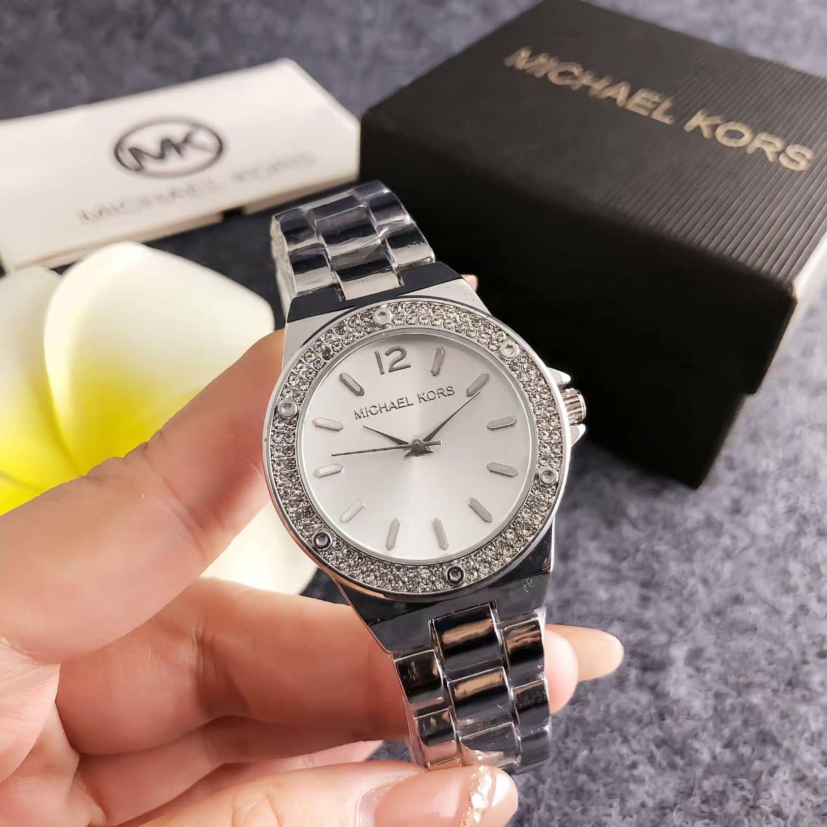 Jam Tangan Wanita Mewah Michae - Luxury Watch Photo ulasan dan harga