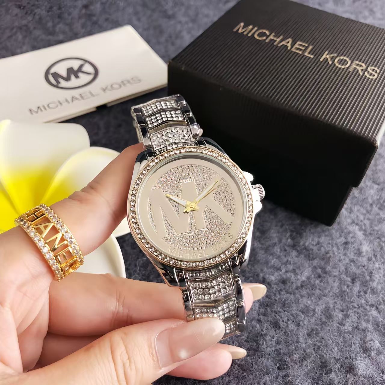 Dompet jam tangan wanita Micha - Luxury Watch Photo ulasan dan harga
