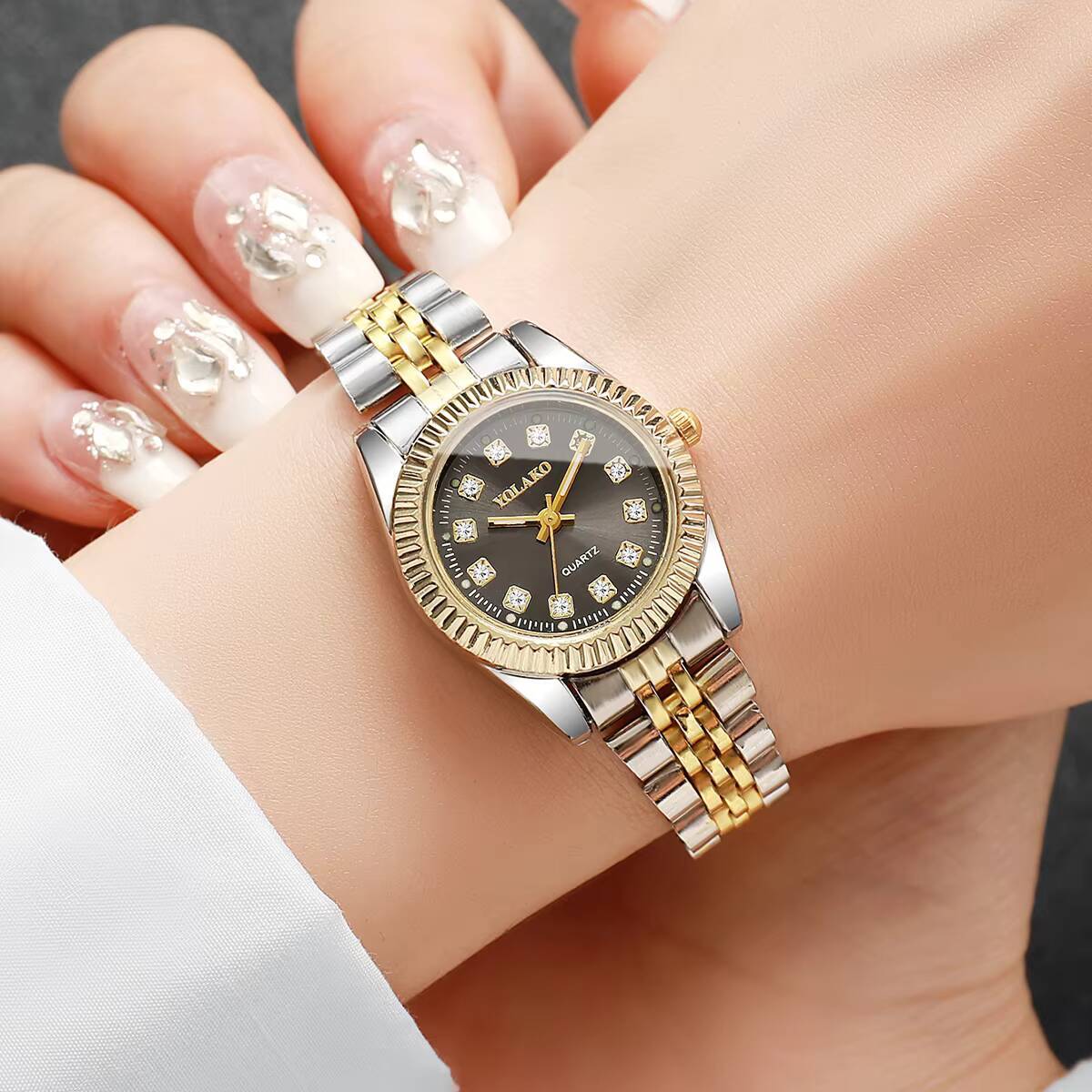 Jam Tangan Kuarsa Wanita Berli - Luxury Watch Travel Case ulasan dan harga